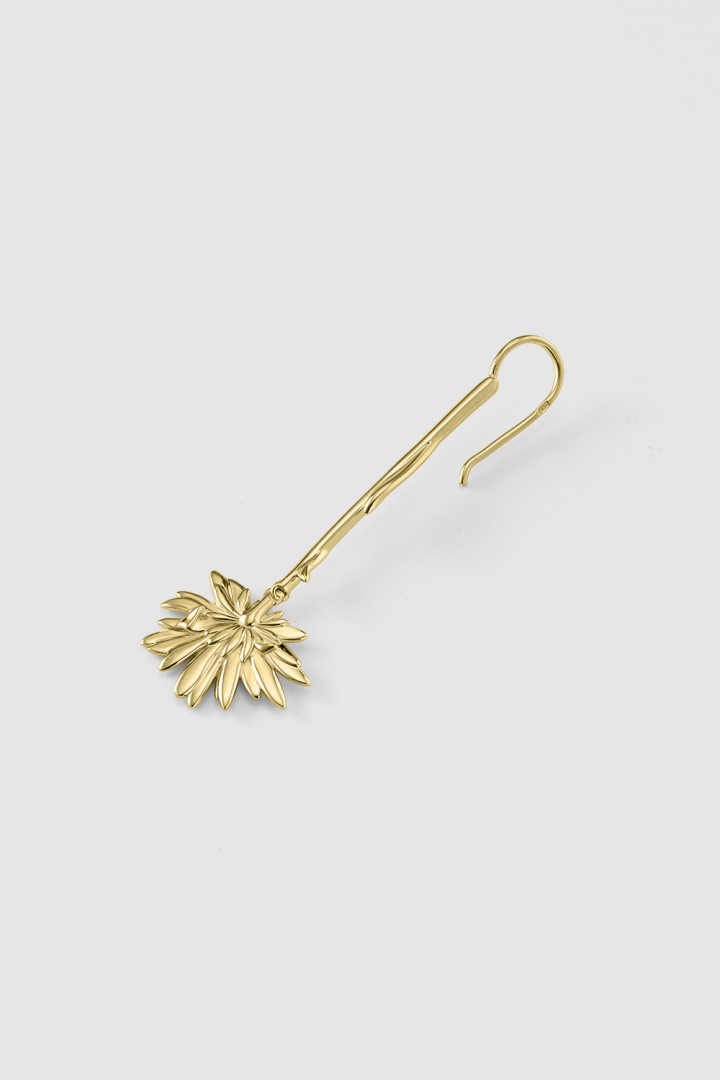 ASTER EARRING YELLOW GOLD PLATED title=