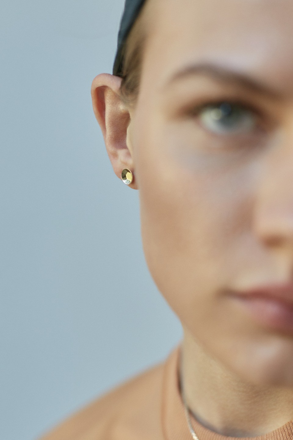 ‘2 Ct’ Gold Plated Sequin Single Stud Earring  